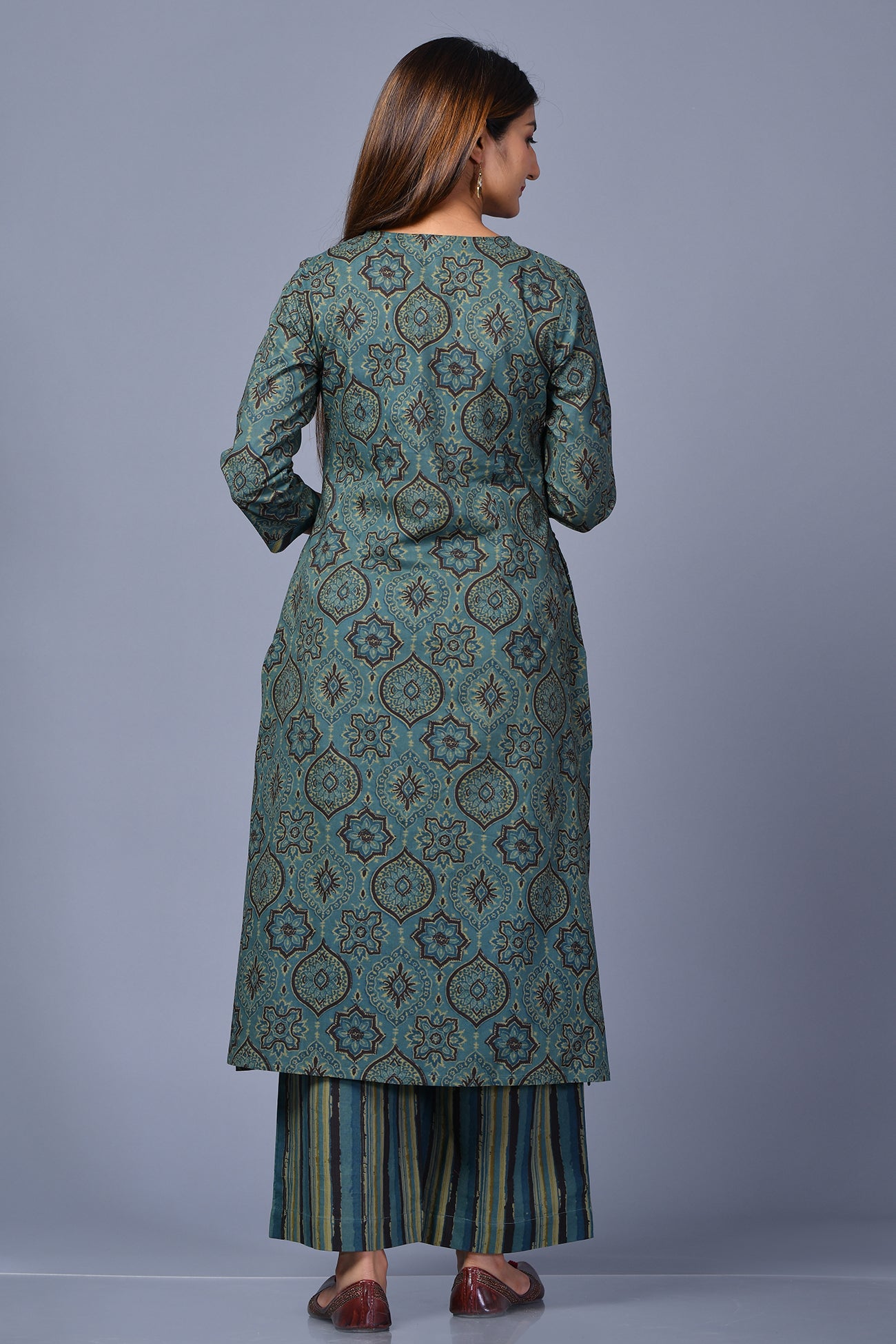 Women Beaige Ethnic Printed Straight Kurta With culottes Palazzo – Nayo  Clothing